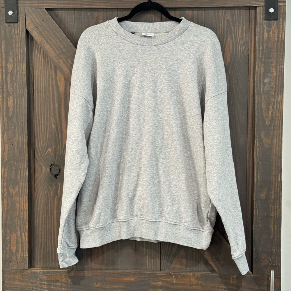 Gymshark Men's Crewneck Sweatshirt‎ Gray Ribbed Underarms Size Large